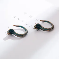 Boucles d'oreilles vintage avec cobra