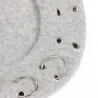 Béret du XVIIe siècle - capuchon avec anneaux d'argent