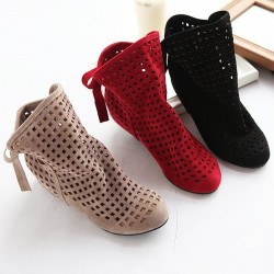 Bottes pour femmes - bottes de cheville - découpes - rouge/noir/beige