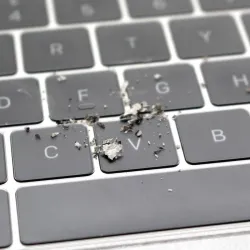 EU Keyboard Protector - Macbook Pro 13 - 13.3 - Silicone - ProtectionKeyboards