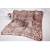 Elegant square scarf with leopard print - silkScarves