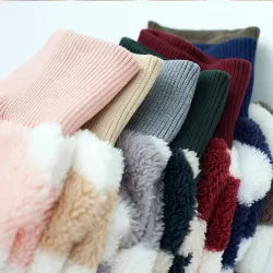 Pull d'hiver pour chiens / chats - rayures design