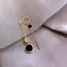 Boucles d'oreilles longues avec cercle noir