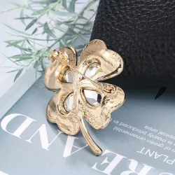 Green / red four leaf clover - crystal broochBrooches