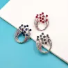 Vintage rhinestone flower brooche - a design for everywear
