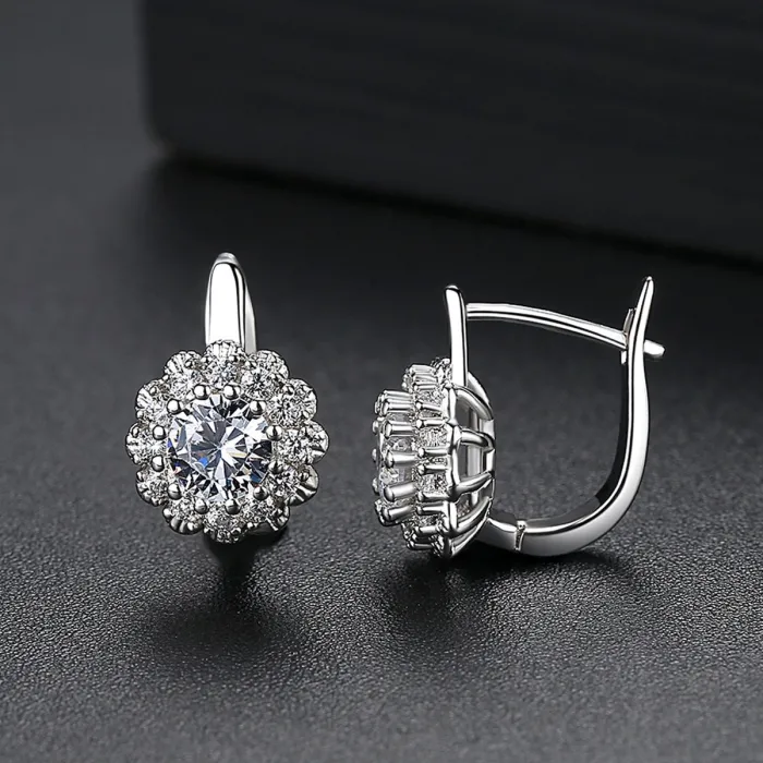 Flower shaped - stud earrings