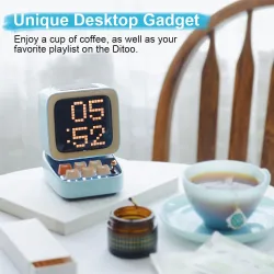 Retro portable speaker - pixel art - with LED display board