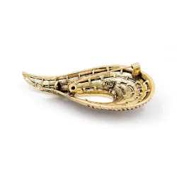 Beautiful rhinestone vintage elegant brooche - a gift every woman would likej