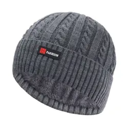 Thick knitted hat - with plush inside - unisexHats & Caps