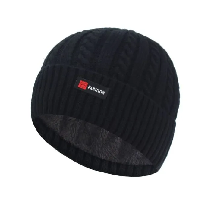 Thick knitted beanie hat - unisex