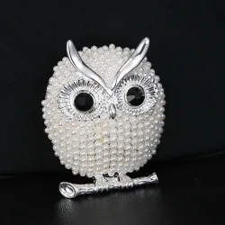 Owl brooch - with pearl decorations