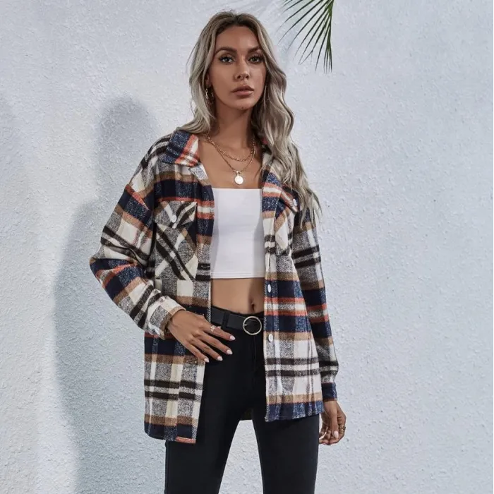 Classic plaid shirt - long sleeve - with buttons / pocketsJackets