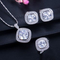 Elegant jewellery set - necklace / earrings / ring - with sapphire - sterling silverNecklaces