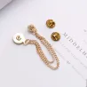 Broche avec une tendance coréenne - broche avec une montre et une chaîne