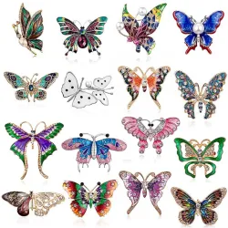 Elegant vintage brooch with crystal butterfly