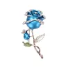 Luxurious brooch with double crystal rose