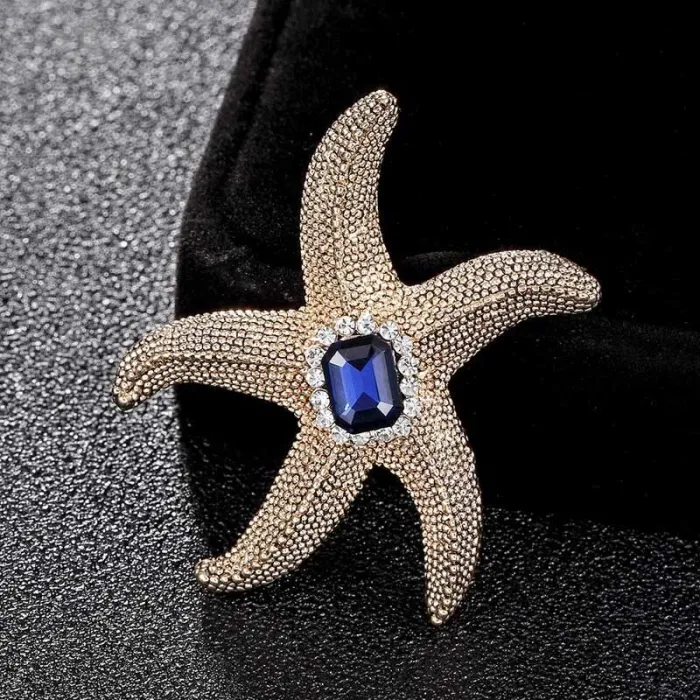 Coral starfish with crystal - vintage brooch