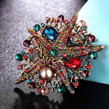 Crystal sea star with pearl - vintage broochBrooches