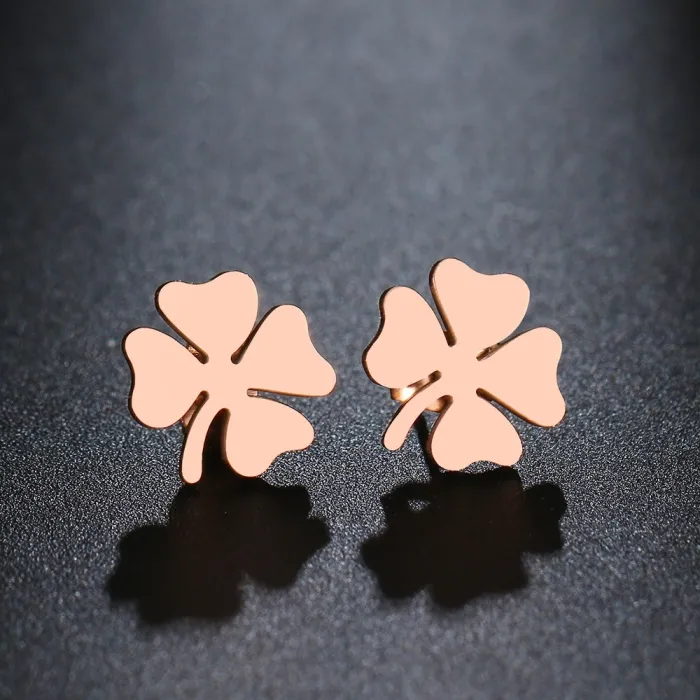 Boucles d'oreilles clous trèfle à quatre feuilles - or / argent