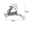 Broche tendance avec cerf en cristal noir