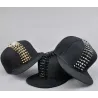 Casquette baseball tendance - snapback plate - avec rivets - style Hip Hop / Punk / Rock