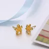 Flower shaped stud earrings - gold platedEarrings
