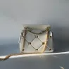 Luxurious bag - with rivets / chain strap / handle - genuine leatherHandbags