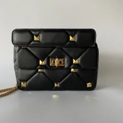 Luxurious bag - with rivets / chain strap / handle - genuine leatherHandbags