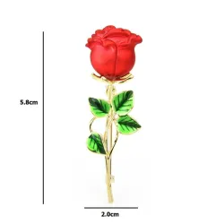 Broche rose rouge classique