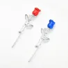 Broche élégante - rose rouge & bleue