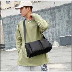 Sac à bandoulière classique en nylon - rectangulaire - imperméable