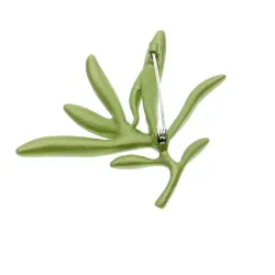 Broche élégante avec olive verte