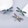 Broche élégante - avec libellule en cristal coloré