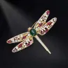 Broche libellule en cristal à la mode