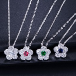 Flowers shaped jewellery set - necklace - earrings - cubic zirconiaJewellery Sets