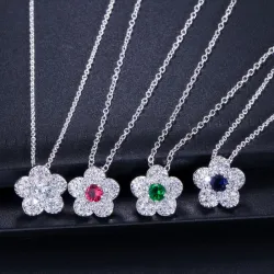 Flowers shaped jewellery set - necklace - earrings - cubic zirconiaJewellery Sets