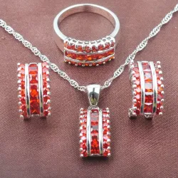 Ensemble de bijoux élégant - avec zircone rouge - collier - boucles d'oreilles - bague