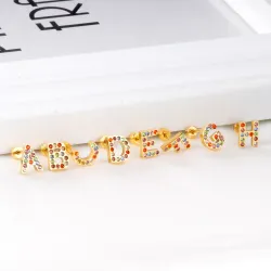 Petites boucles d'oreilles puces élégantes - avec strass colorés - lettres de l'alphabet