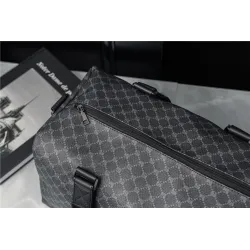 Stylish travel / sport shoulder bag - with shoe compartment - large capacityBags
