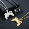 Collier tendance - Gamepad avec strass - mixte