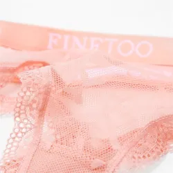 Strings sexy - dentelle fleurie - lettres imprimées - taille basse - 3 pièces