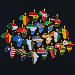 Collier avec pendentif pays d'Afrique - or - 60cm