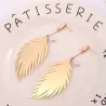 Boucles d'oreilles plumes feuilles - avec une perle