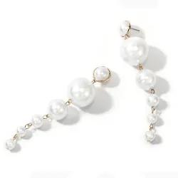 Boucles d'oreilles longues avec perles