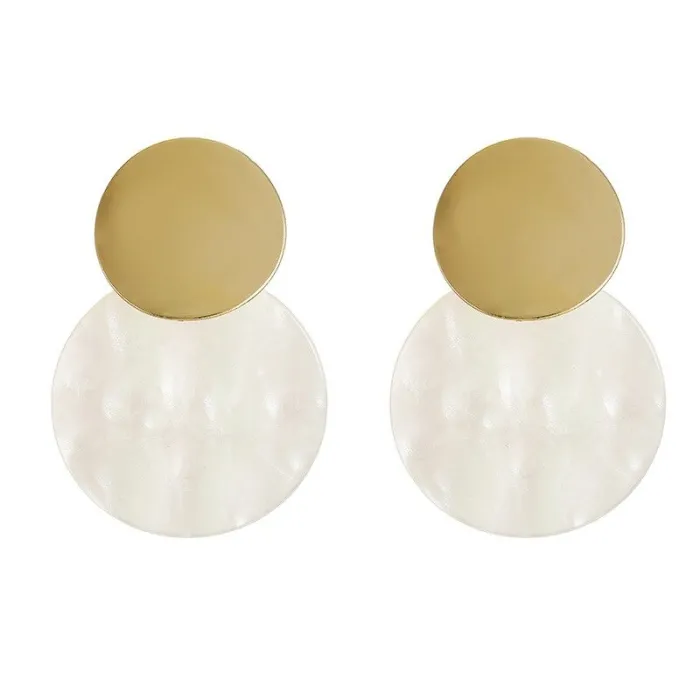 Boucles d'oreilles élégantes à double cercle