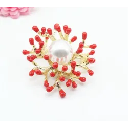 Corail rouge avec perle - broche en or