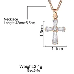 Pendentif en forme de croix en cristal - avec collier