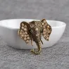 Broche éléphant en cristal vintage