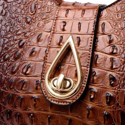Elegant shoulder bag - crocodile skin patternHandbags