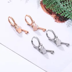Clé / serrure en cristal - boucles d'oreilles